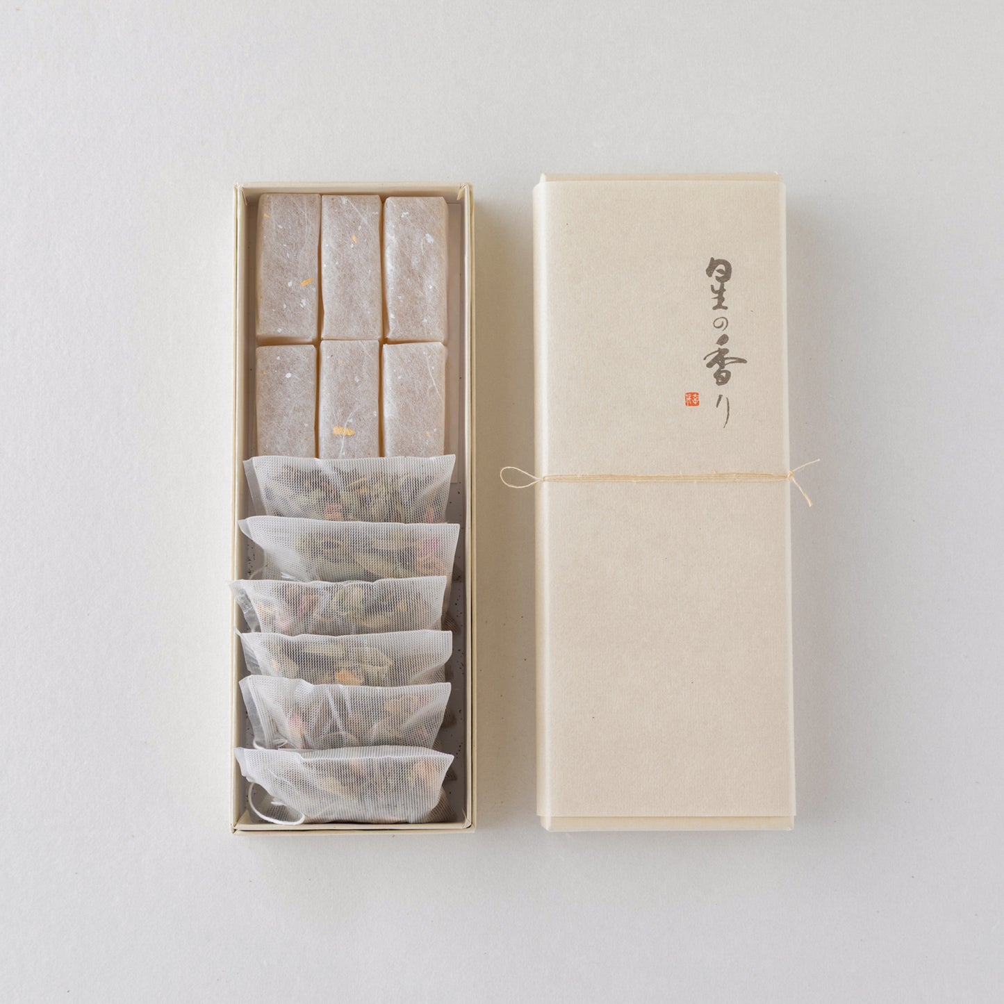 set 星の香り 琥珀糖 6個 ・ ハーブティー 6個(化粧箱入)