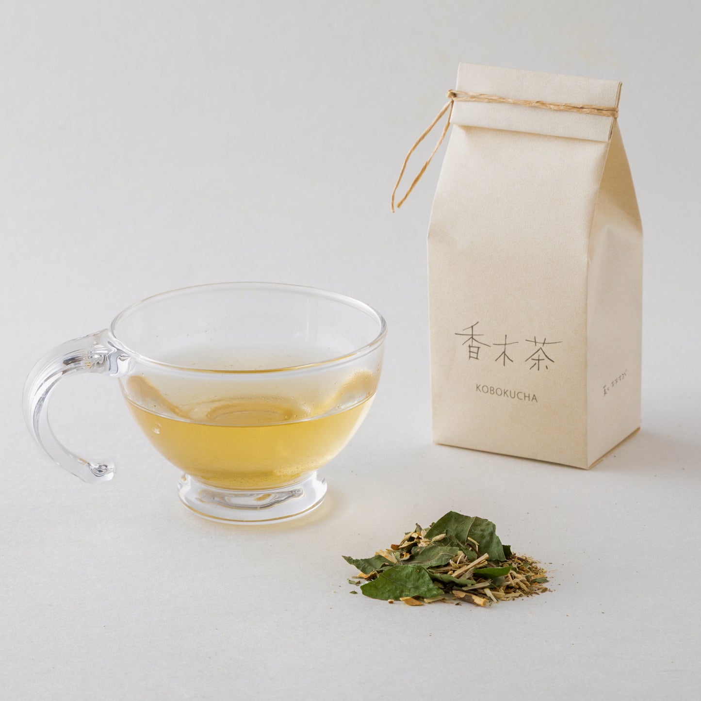 和三盆くるみ 1袋 ・ tea 香木茶 1袋(化粧箱入)