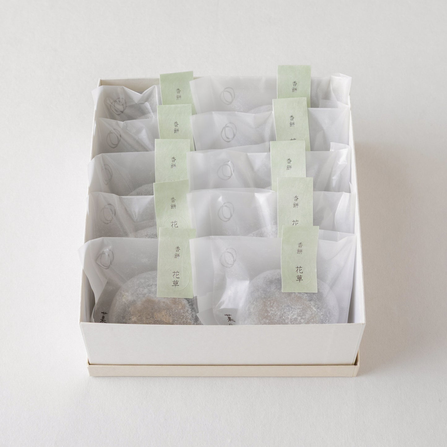 香餅 花草 10個入(化粧箱入)