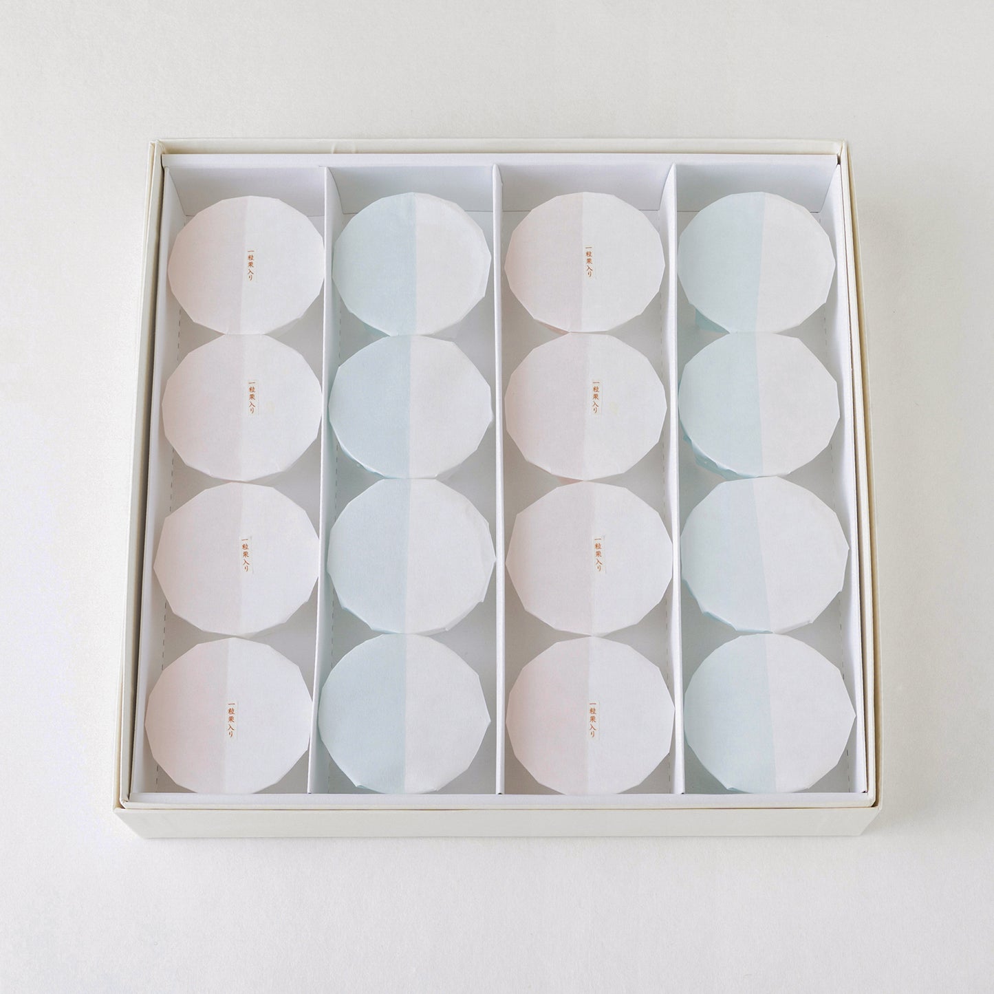 詰合せ 水羊羹(大納言小豆)・ 水羊羹(一粒国産栗入)各8個