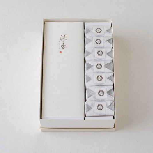 淡の香(プレーン)1箱 ・ 金亀 14個