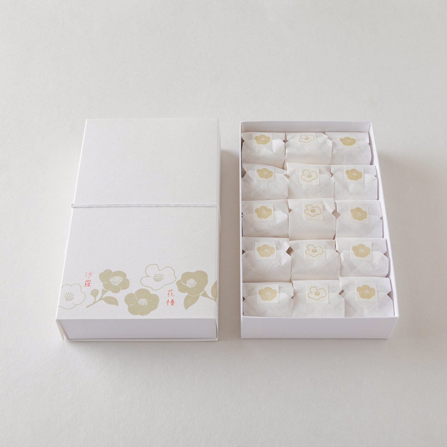沙羅 5個 ・ 花椿 10個(専用箱入)