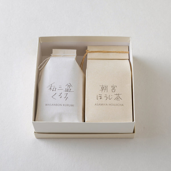 和三盆くるみ 1袋 ・ tea ほうじ茶 1袋(化粧箱入)