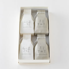 和三盆くるみ 2袋 ・ 黒豆甘納豆 2袋（化粧箱入）